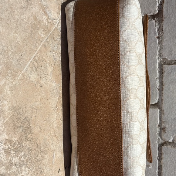 Vintage GUCCI Monogram Crossbody Bag - Picture 7 of 13